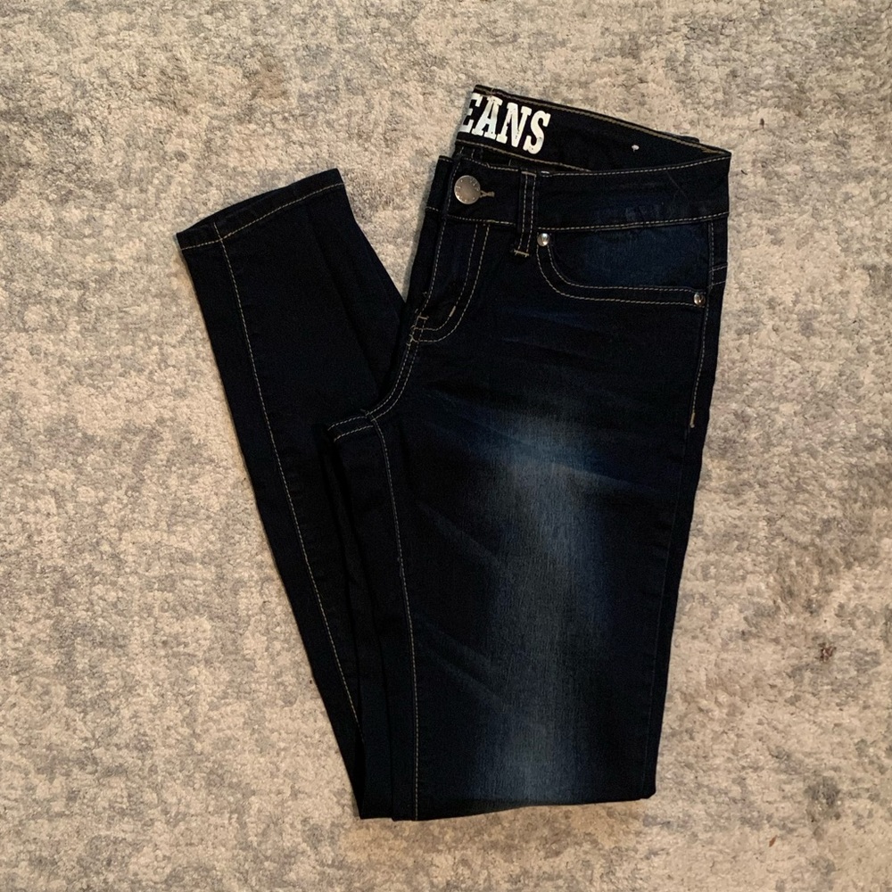 V.I.P. Jeans - Picture 2 of 4